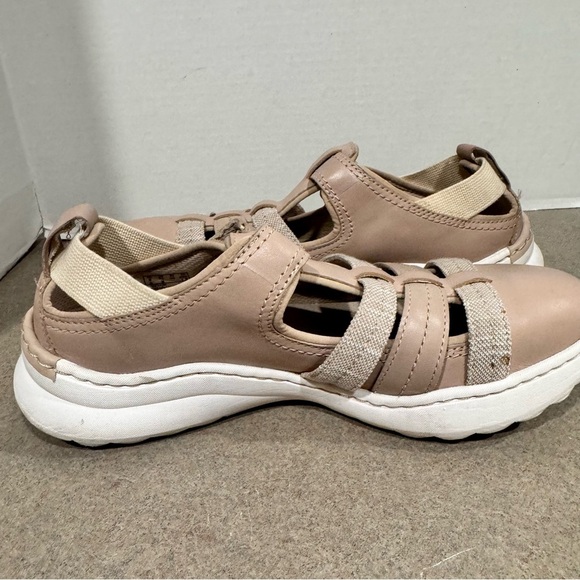 Clarks Women’s Leather 7.5 Teagan Step Sand Loafer Closed Toe Sandals - Picture 5 of 8